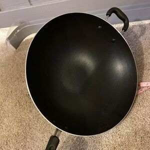 T-fal Nonstick Woks & Stir-Fry Pan 14 Inch Oven Safe 350F Cookware 5 Quarts